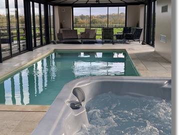 Chambre d’hôte pour 2 personnes, avec jacuzzi ainsi que sauna et jardin dans le Calvados