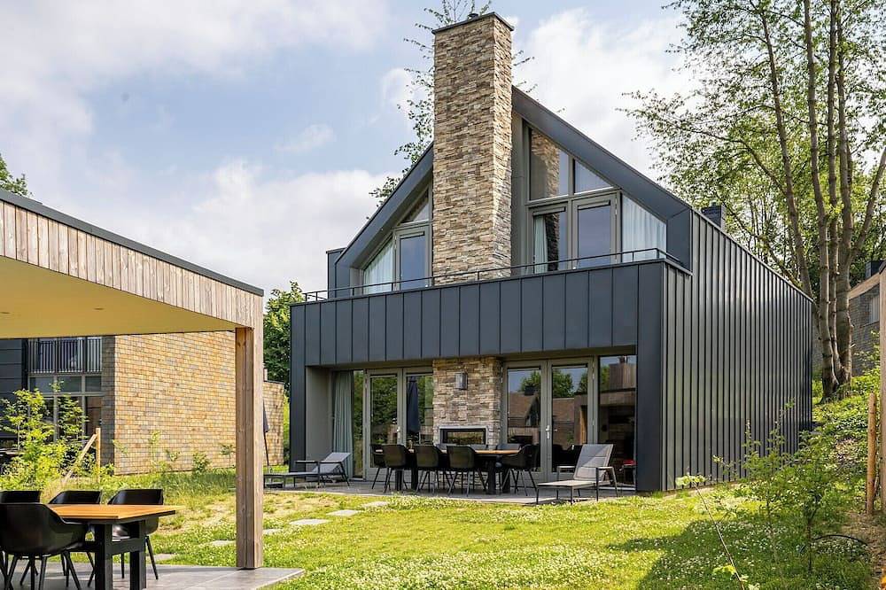 Prinsenvilla Wellness Waterfront – 4 Schlafzimmer / 4 Badezimmer in Maastricht, Hoge Kempen