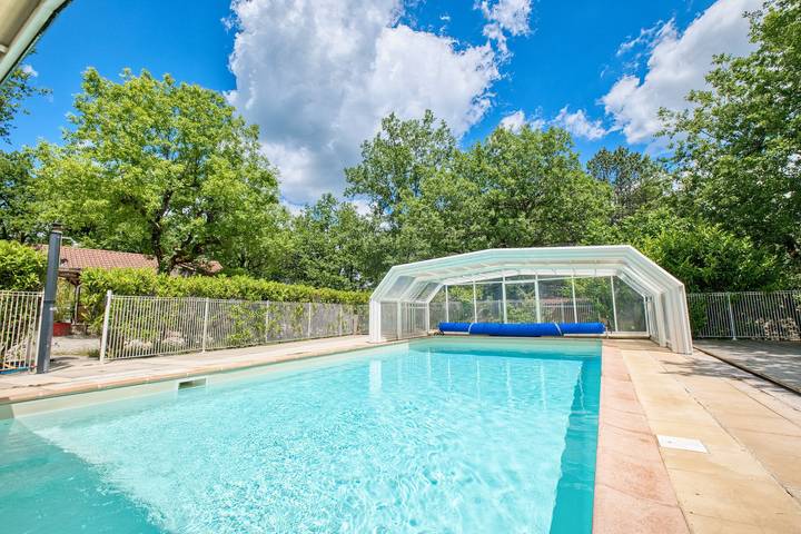 Maison de vacances pour 4 personnes, avec Jardin à Salignac-Eyvigues