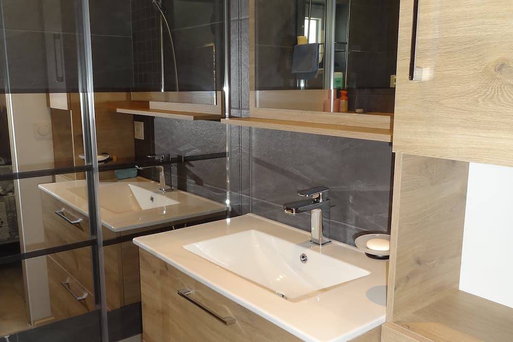 Appartement entier, Gîte provençal entre Méditerranée et Gorges du Verdon in Le Thoronet, Région de Draguignan