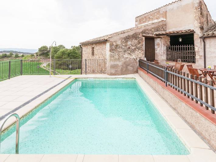 Casa rural para 4 personas, con piscina, Familias con niños en Bages - 3
