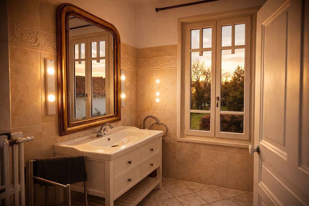 Chambre 2 Duc de Bouillon in Maringues, Région de Thiers
