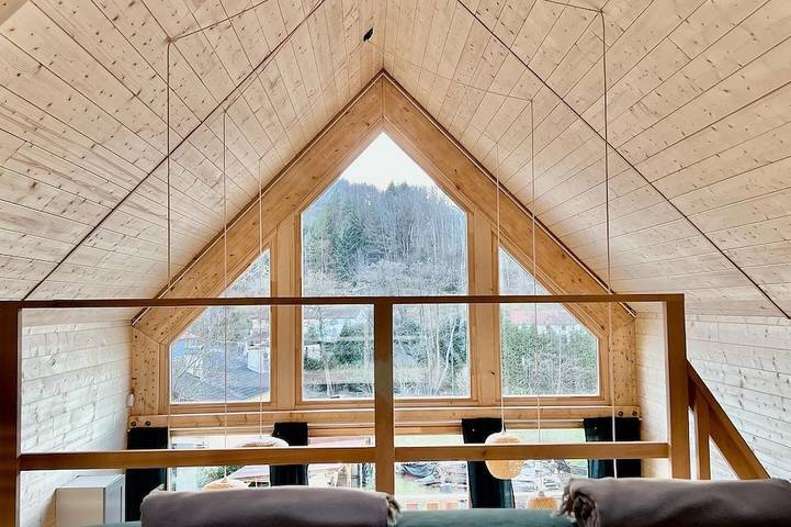 Z 2 Lodge - Contemporary living in a green setting. in Saint-Quirin, Saarburg (Francia)