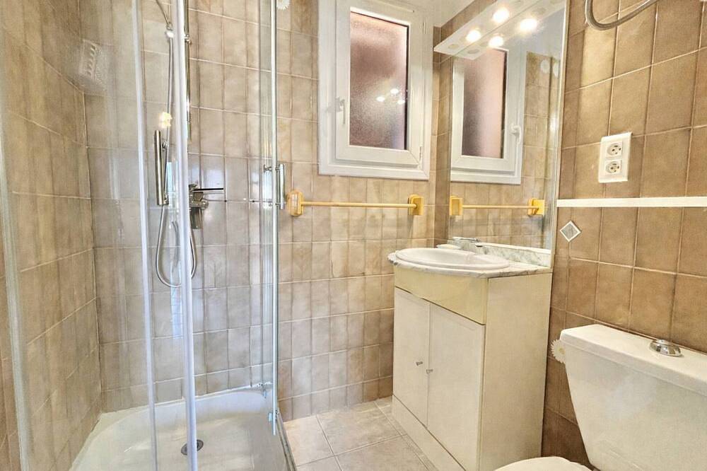 Appartamento intero, Studio with Ac, sea view - 2 guests in Casaglione, Ajaccio e dintorni
