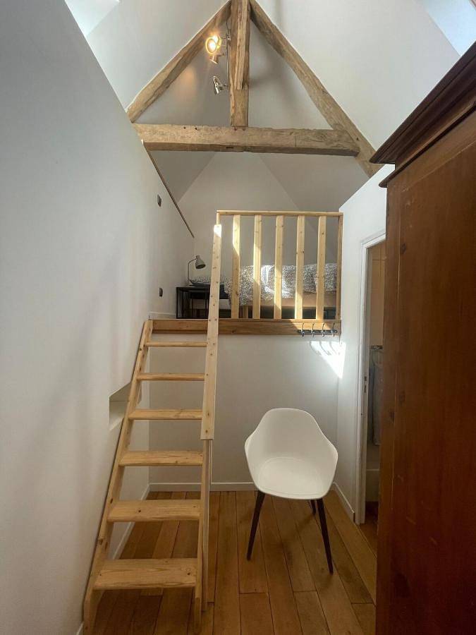 Location de vacances pour 5 personnes, avec jardin et jacuzzi dans Airan - 2