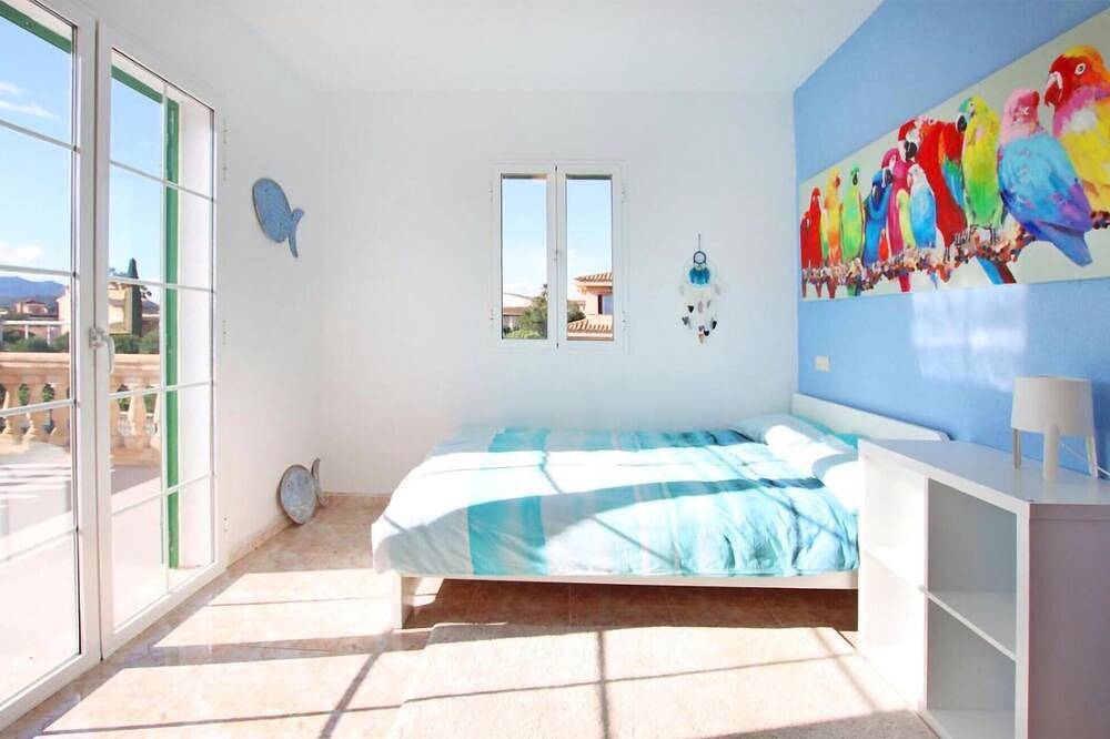 Awesome home in Cales de Mallorca in Cales de Mallorca, Manacor