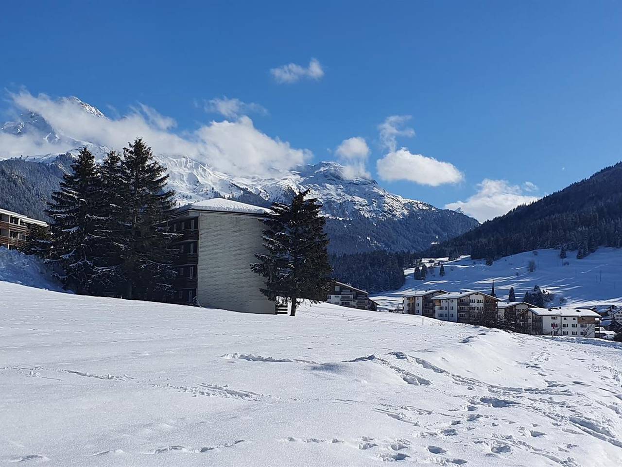 Ganze Ferienwohnung, Haus Viols 54 - 3-Zimmerwohnung - 4 Betten in Surses, Albula