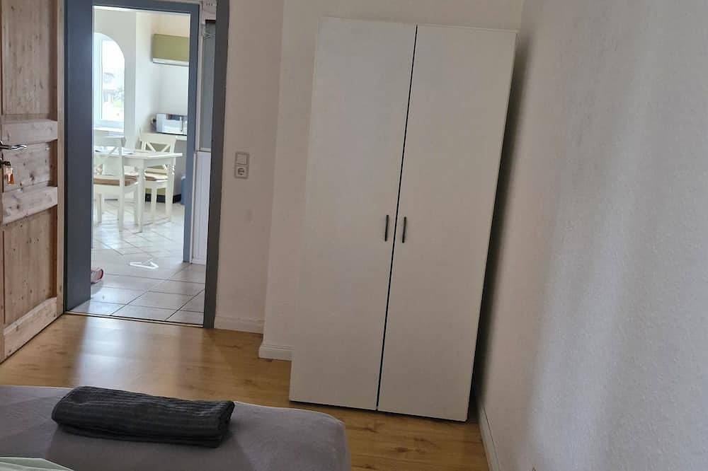Ganze Wohnung, Geräumige 4-Zimmerwohnung für die gesamte Familie mit einer Wohnküche in Elsdorf, Rhein-Erft-Kreis