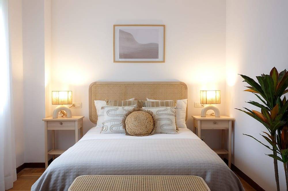 Ganze Wohnung, 11A02 Casa Rtpg  6p in Castrillón, Costa Verde (Spanien)