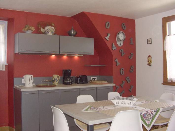 Location de vacances pour 5 personnes, avec terrasse et vue, animaux acceptés à Labaroche - 2