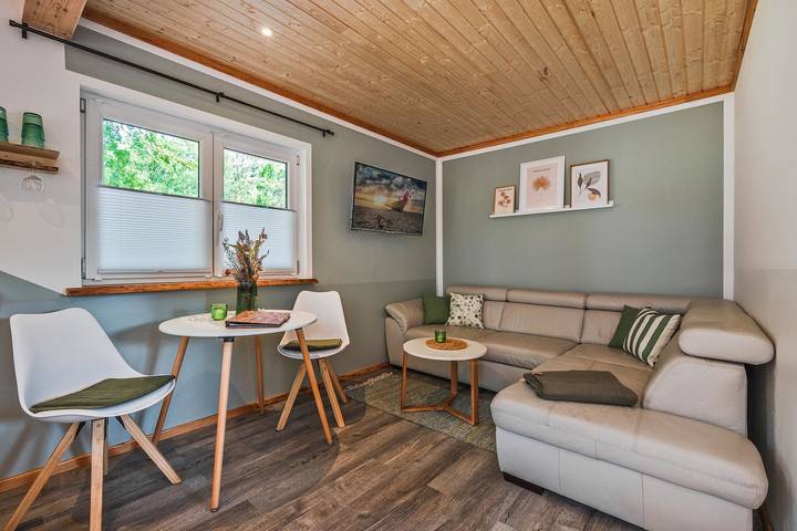 Ferienhaus für 2 Personen, mit Terrasse und Garten sowie Sauna in Ückeritz
