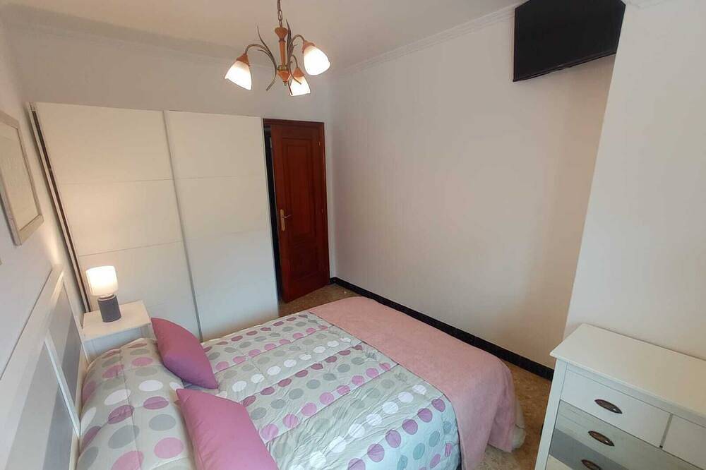 Entire apartment, Apartment with sea view in San Salvador de Poio, Poio