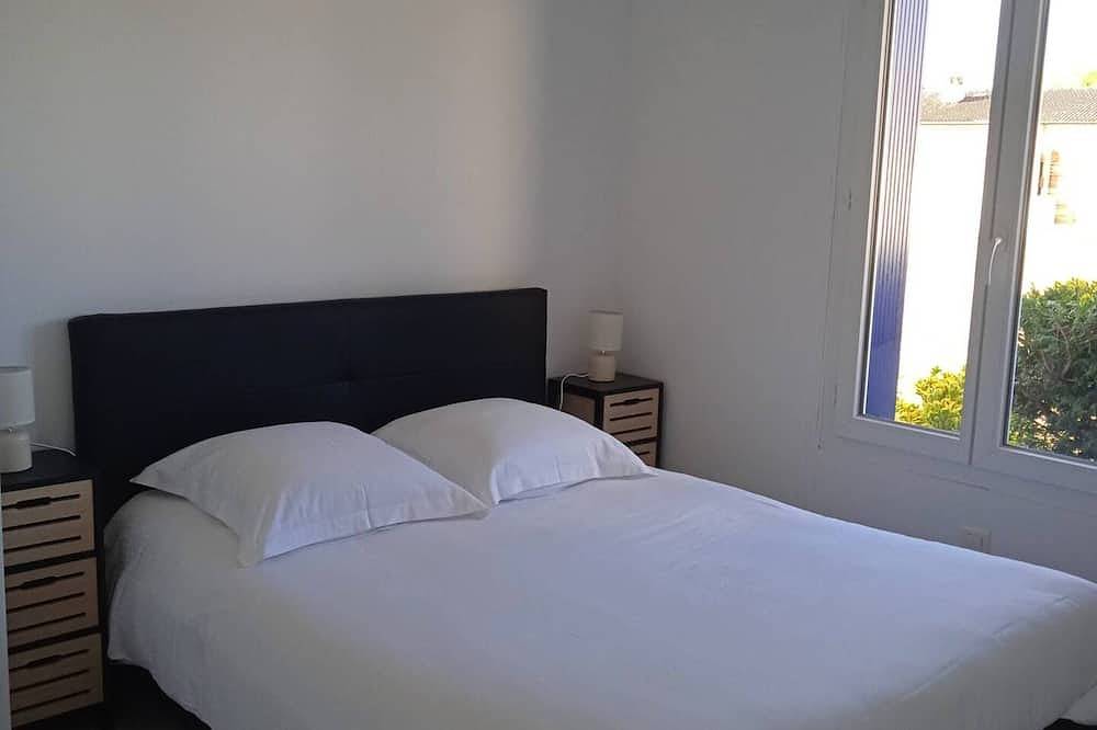 Appartement entier, \"Gîte de l'aigue-marine\" in Saint-Michel-en-l'Herm, Fontenay-le-Comte
