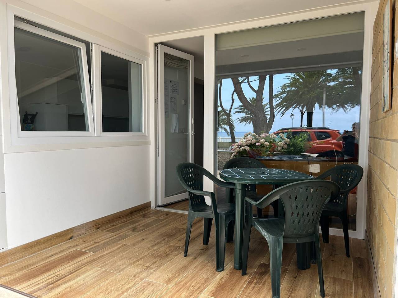 Ganze Wohnung, Ferienwohnung Genoveva direkt am Strand in Comillas, Kantabrische Küste