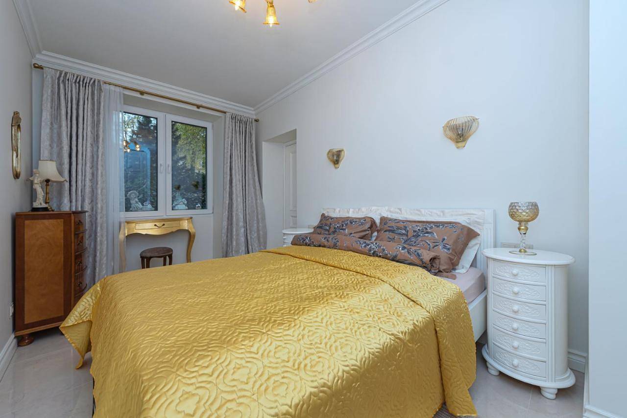 Entire apartment, Elegant Old Town Apartment with Terrace & Parking in Vilnius, Lithuania