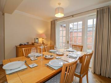 Cottage for 5 People in Staffordshire, Midlands, Photo 4