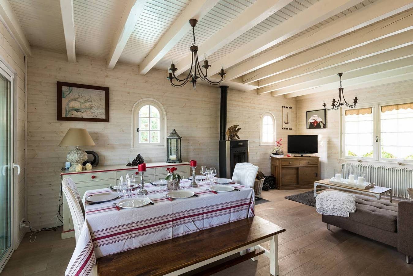 Villa 'Villa Cap Ferret' avec piscine privée, Wi-Fi et climatisation in Lège-Cap-Ferret, Région d'Arcachon