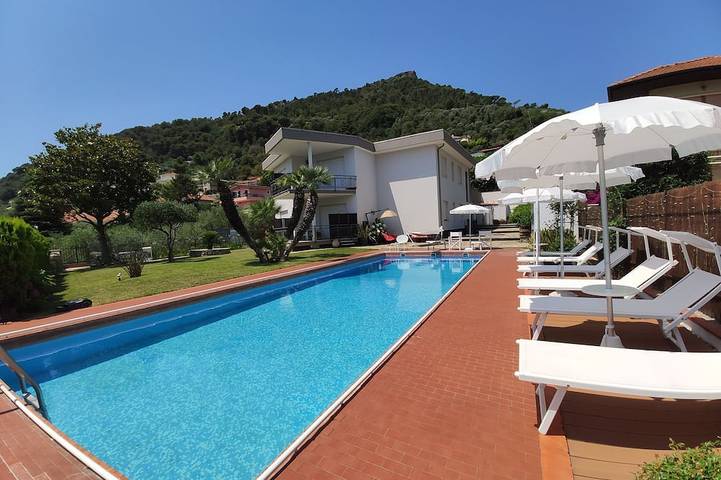 Ferienhaus für 6 Personen, mit Garten in Ventimiglia