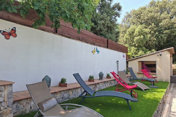 Apartamento de vacaciones para 4 personas, con piscina y jacuzzi - 1