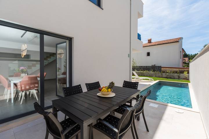 Ferienhaus für 5 Personen, mit Pool und Sauna sowie Garten, mit Haustier in Novigrad - 2