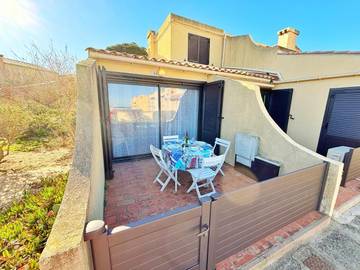 Gîte pour 2 personnes, avec terrasse, animaux acceptés dans Plage Le Grau De Leucate