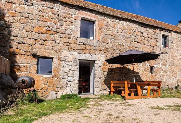 Gîte pour 4 personnes, avec terrasse