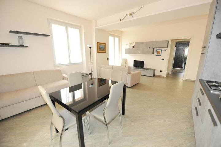 Appartamento per 6 persone, con Balcone e Terrazza nonché Panorama a Serravalle Scrivia