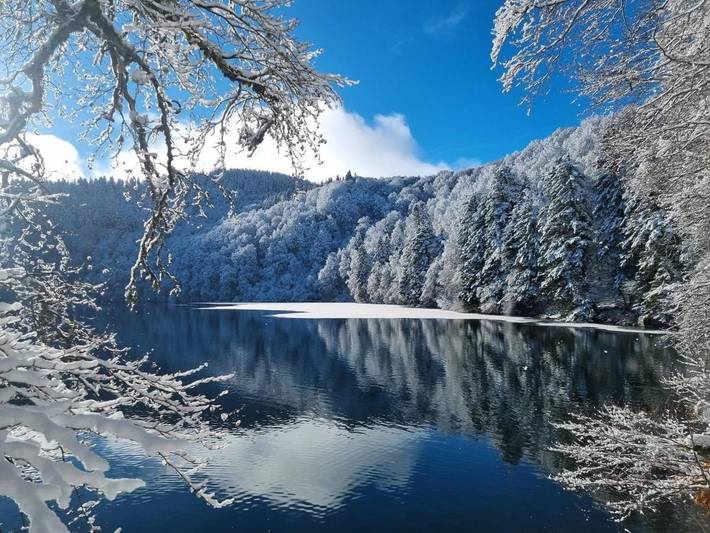 Gîte pour 4 personnes, avec balcon et vue à Égliseneuve-d'Entraigues - 4