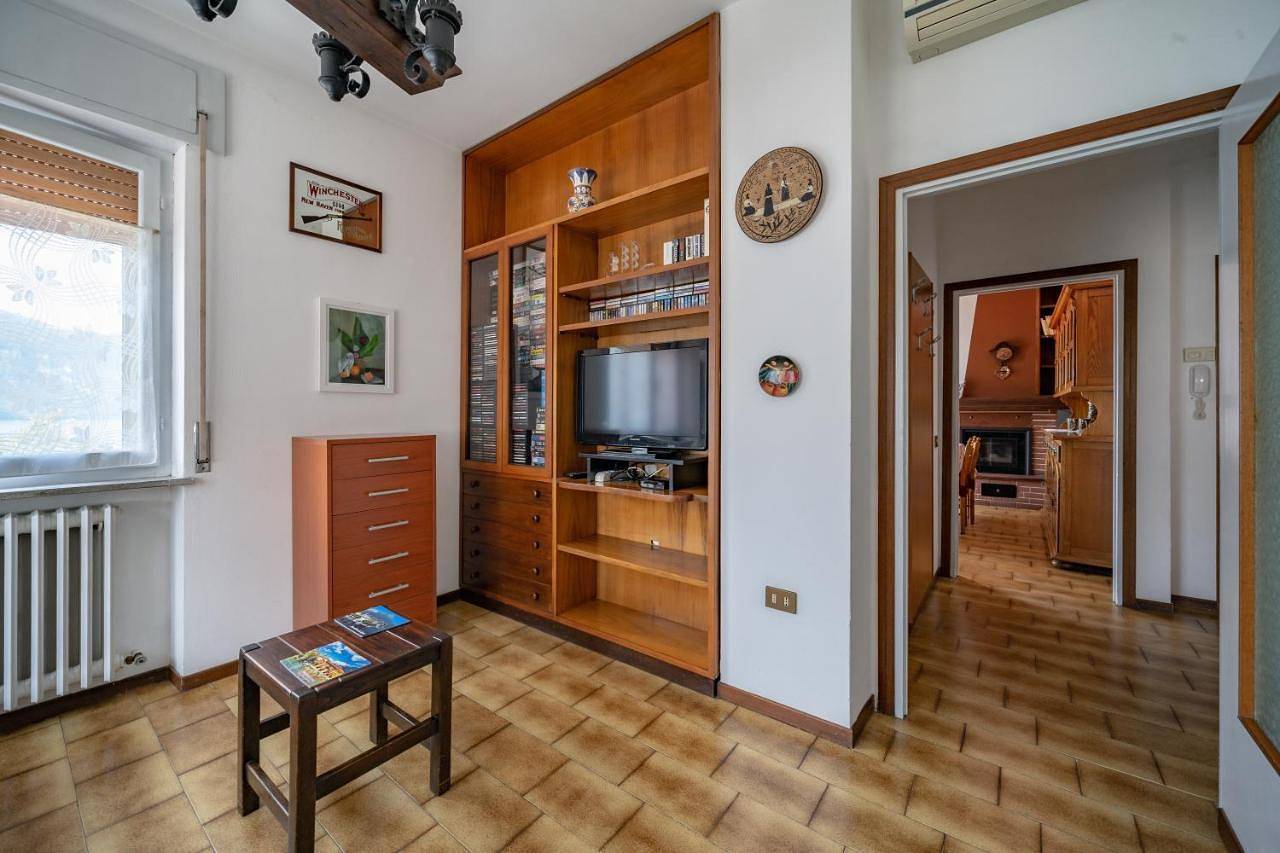 Ganze Wohnung, Casa Panoramica in Olcio, Mandello del Lario