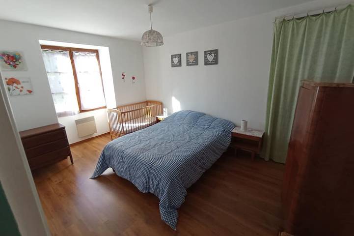 Location de vacances pour 7 personnes, avec jardin, animaux acceptés à Fain-lès-Moutiers - 4