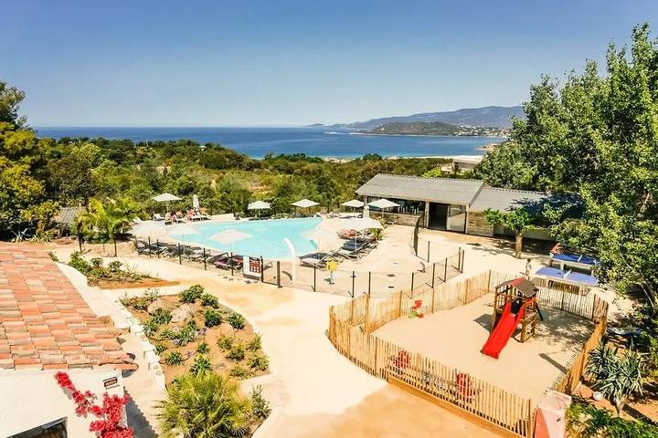 Camping per 6 persone, con Terrazza in Corsica del Sud