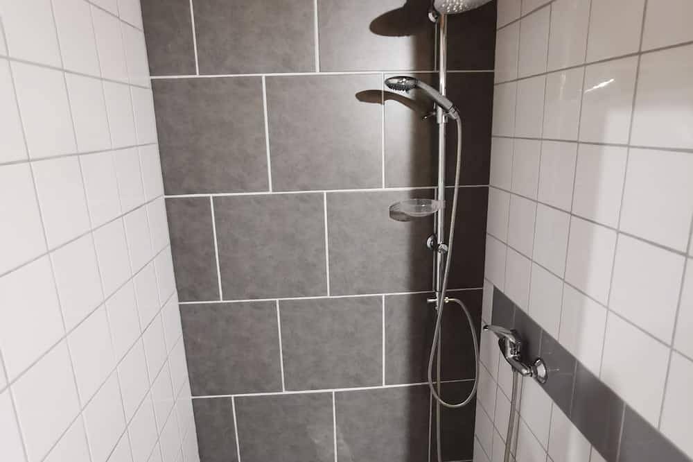 Entire apartment, Sweet typical appartment in our typic Bauge Farmhouse, with Nordic Bath in Aillon-le-Vieux, Chambéry region