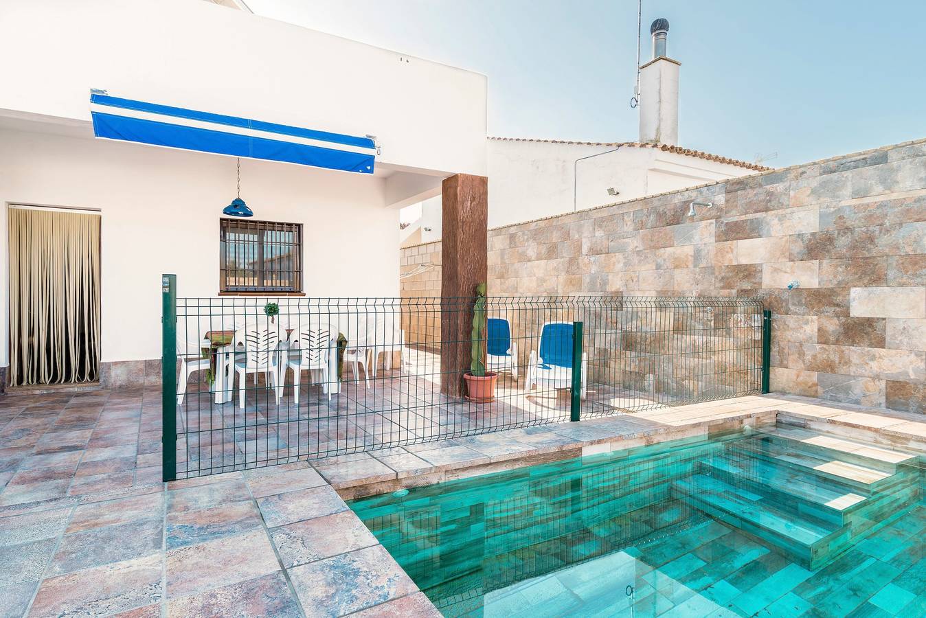 Preciosa casa cerca de la playa con piscina, terraza y Wi-Fi in Conil de la Frontera, Costa de la Luz