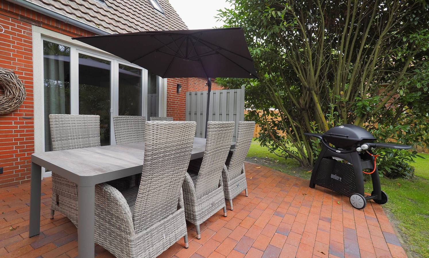Ferienhaus 'Am Nordrevier' mit Privatterrasse, Balkon und Wlan in Lütetsburg, Norden und Umgebung