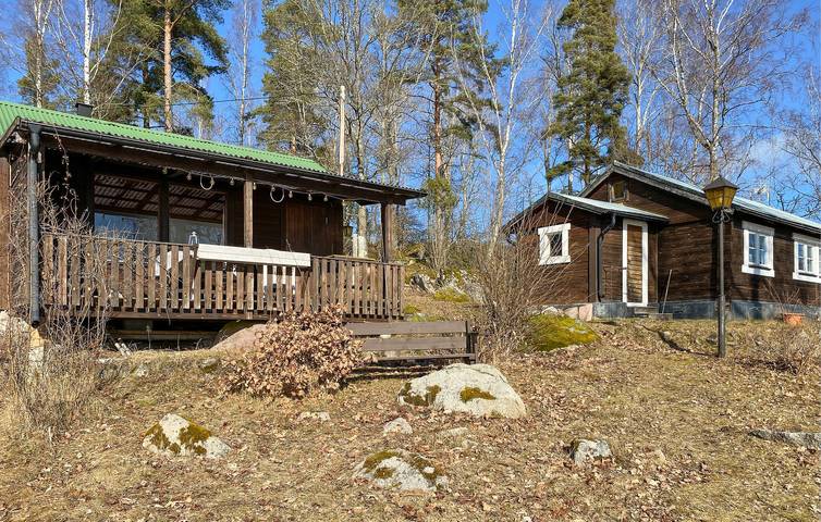 Ferienhaus für 6 Personen, mit Seeblick und Garten sowie Terrasse, mit Haustier - 1