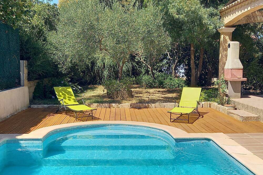 Haus mit privatem Pool vor den Toren der Provence in Comps, Nimes und Umgebung