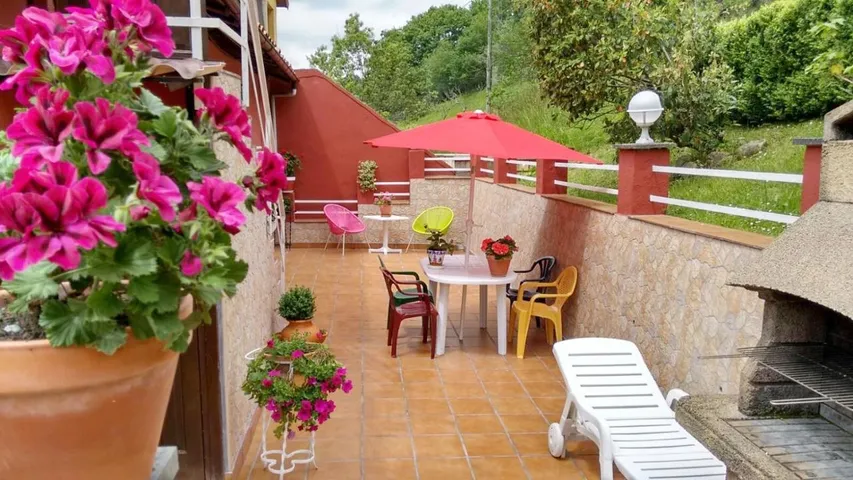 Apartamento de vacaciones para 4 personas, con jardín y vistas - 1