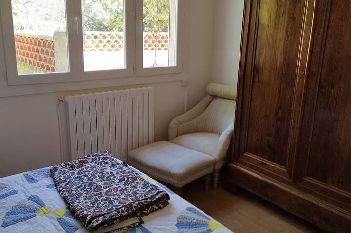 Location de vacances pour 5 personnes, avec balcon et jardin à Lodève - 2