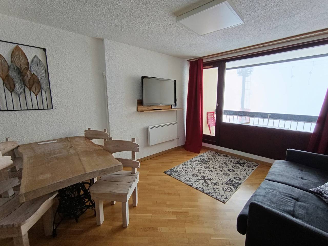 Studio entier, Studio rénové, accès pistes, parking in Montgenèvre, Région de Briançon