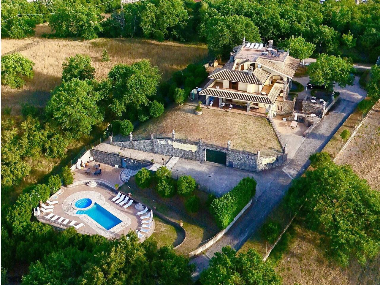 Villa voor 22 personen met zwembad in Montefiascone, Provincie Viterbo