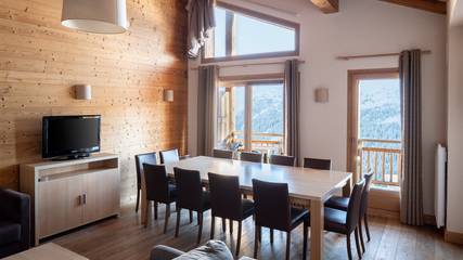 Location De Vacances pour 12 Personnes dans Les Carroz, Grand Massif, Photo 4