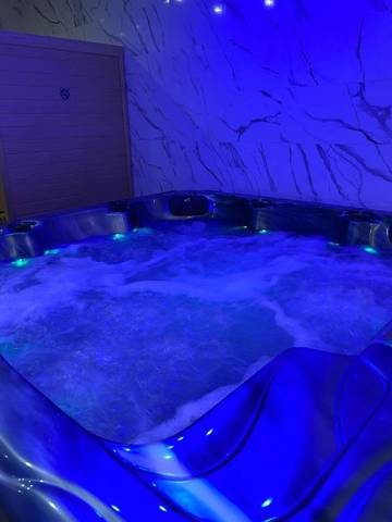 Gîte pour 2 personnes, avec sauna et jacuzzi à Crouy
