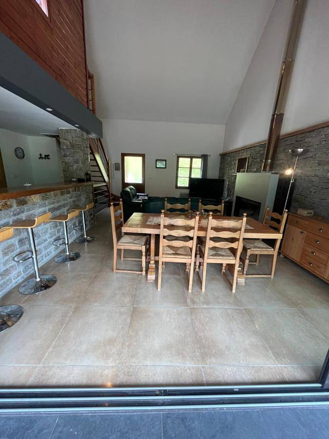 Location de vacances pour 6 personnes, avec vue et terrasse à Saint-Aventin - 4