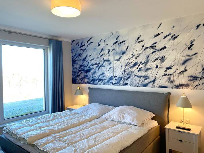 Ferienwohnung für 4 Personen, mit Ausblick und Terrasse in Lohme - 2