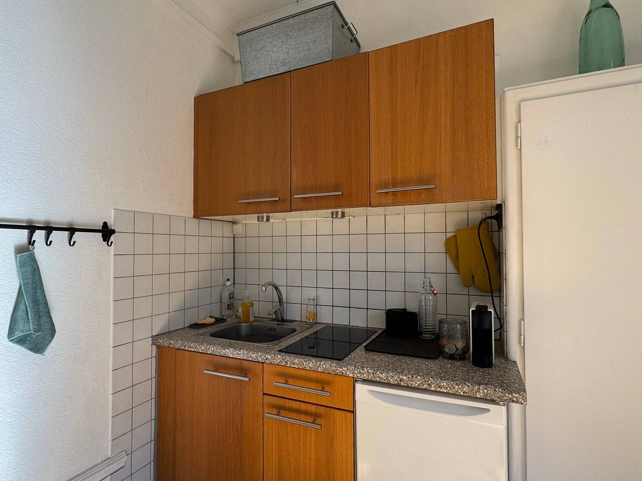Ganzes Studio, Gemütliches Studio mit Pool und Balkon, Aix-les-Bains in Aix-les-Bains, Chambéry und Umgebung