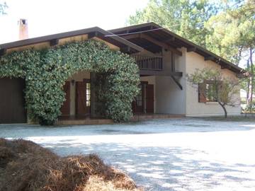 Villa pour 10 personnes, avec jardin à Biscarrosse