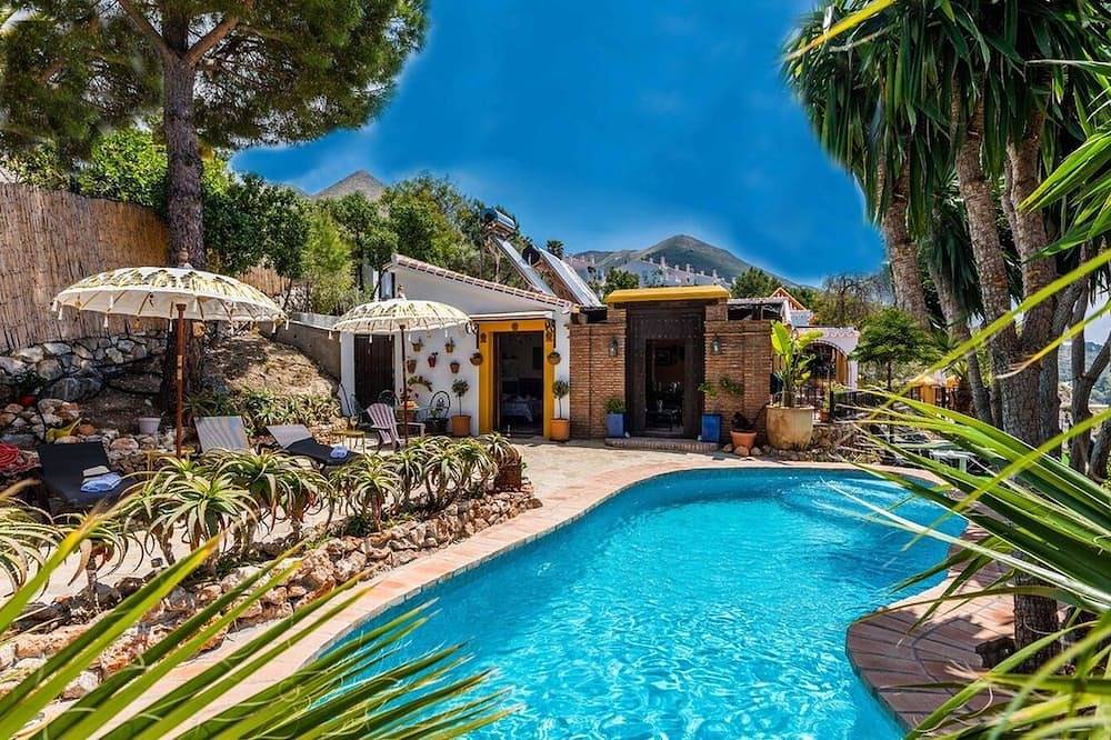 Casa vacanza a Cómpeta a partire da 457€ a notte