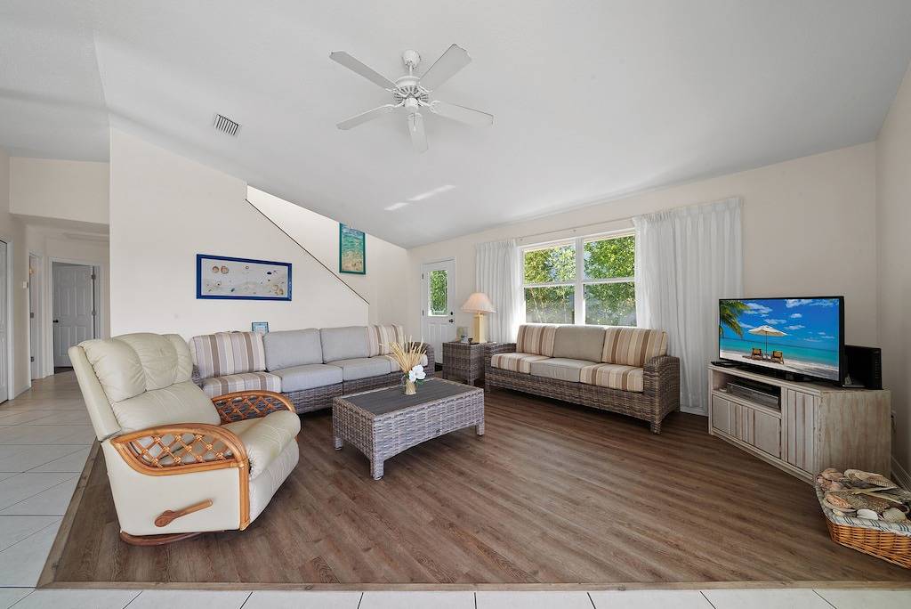Spacious  Gulf-View-Paradise  - updated - flip flop walk to Gulf Beach in Anna Maria (FL), Anna Maria Island