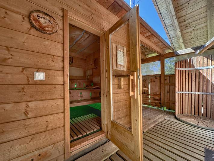 Wooden log cabin with sauna in Bavarian Forest in Sankt Englmar, Vorderer Bayerischer Wald