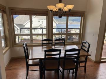 Cabin Rentals And Lodges for 8 Guests in Central Okanagan, Picture 2